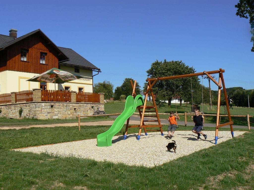 Penzion Na Statku Ceske Petrovice Luaran gambar
